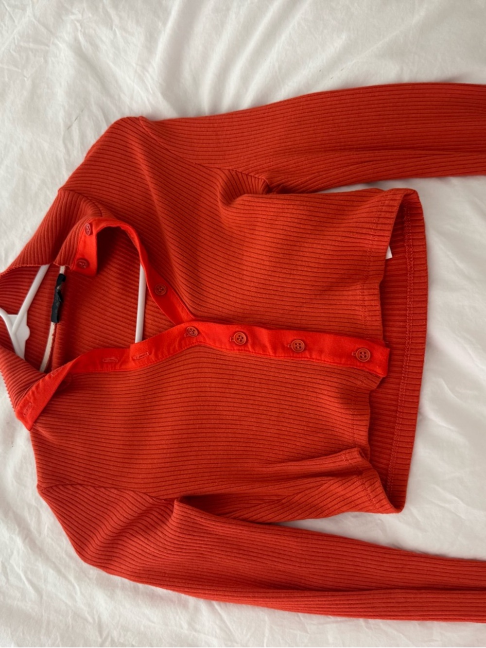 Cropped Ribbed Button-Down Top in Orange - Picture 2 of 4